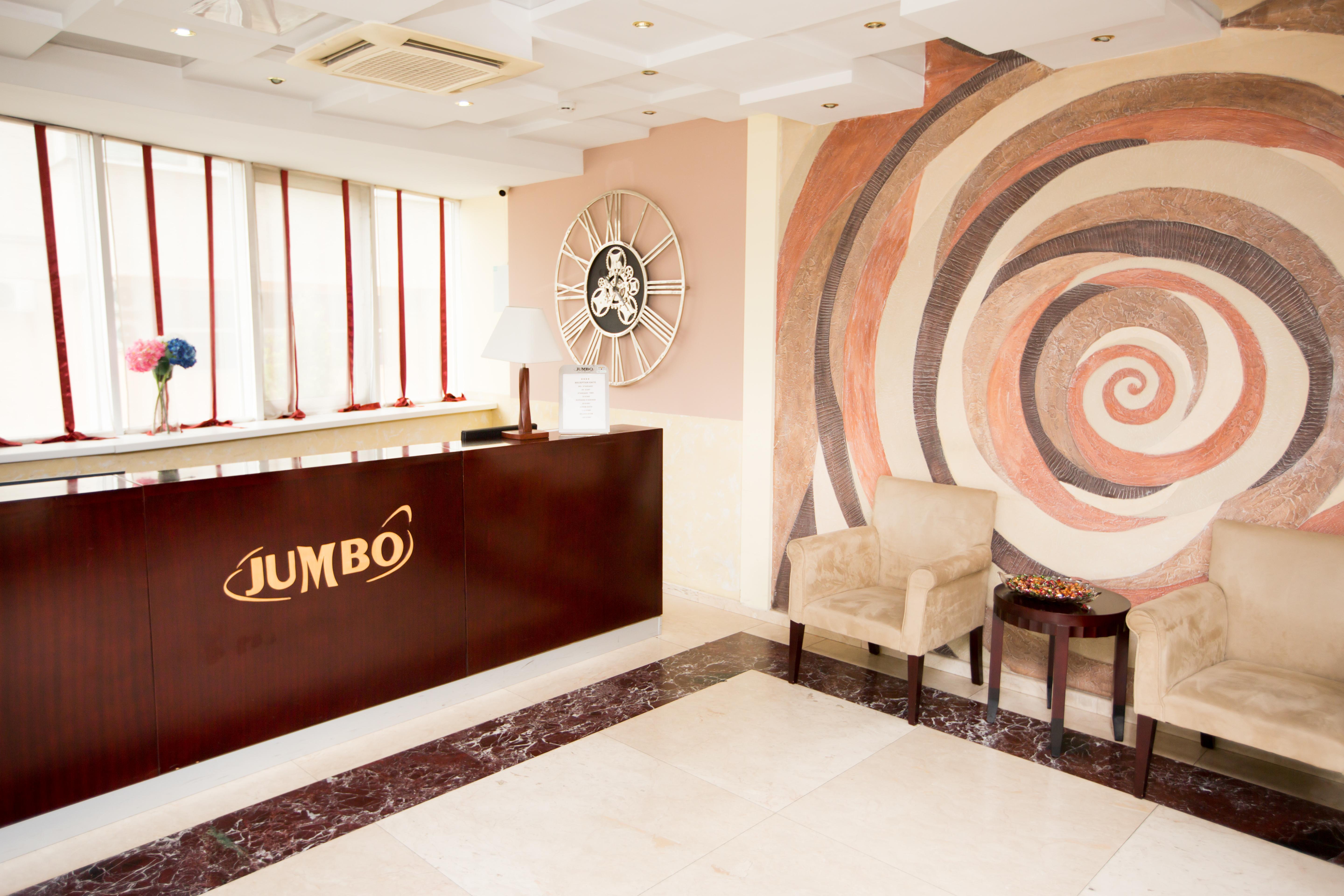 Jumbo Hotel 키시나우 외부 사진