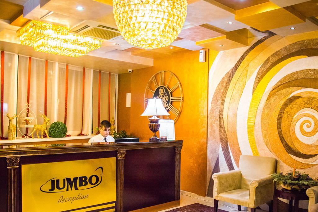 Jumbo Hotel 키시나우 외부 사진